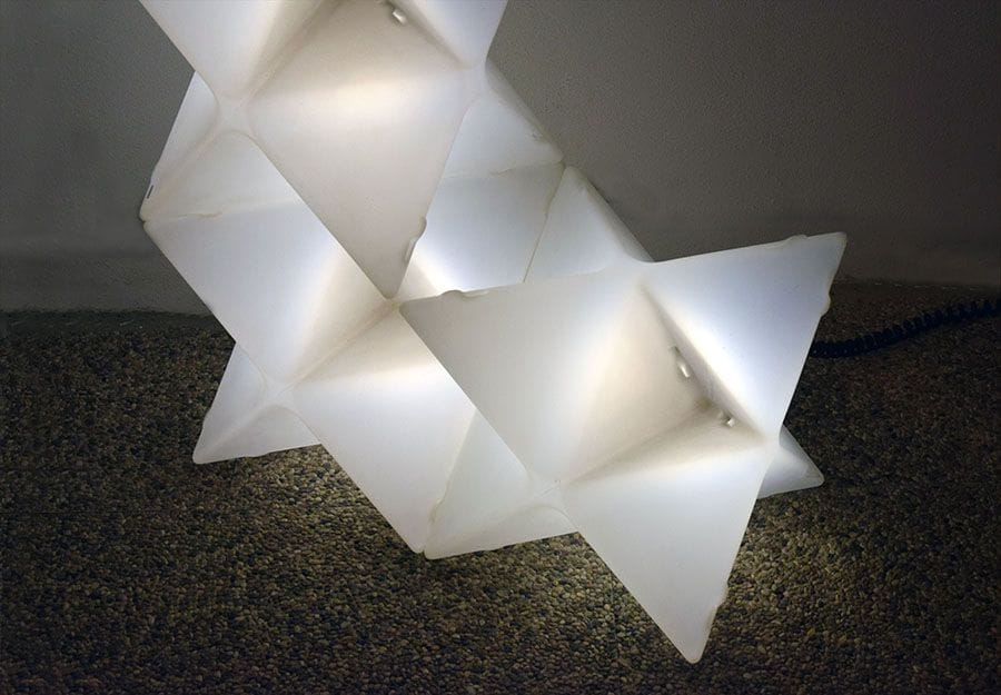 Tom Dixon  「OCTO」 RED 90'vintage Tom Dixon rare 'Octo' modular lamps from the 90s • Online