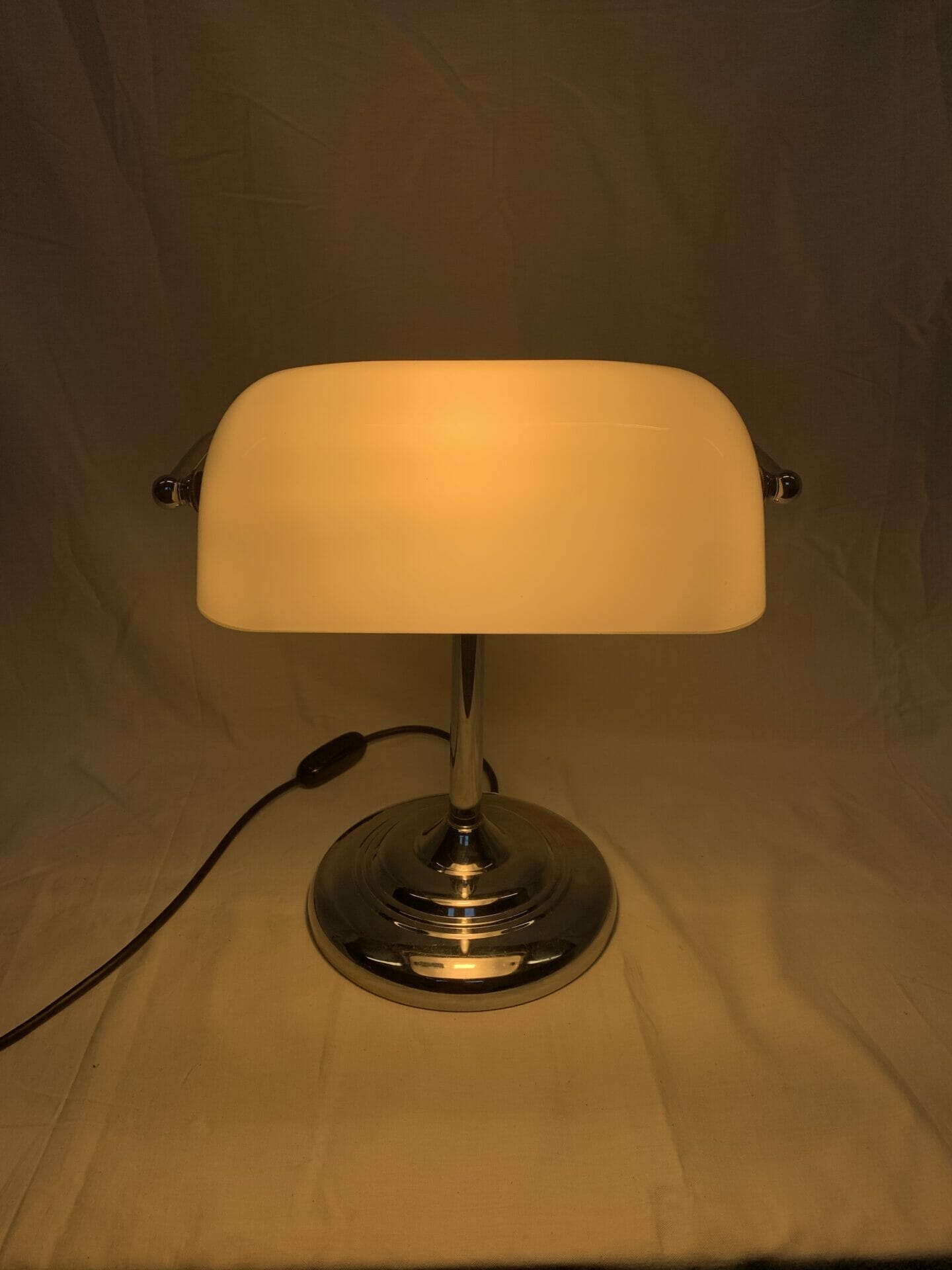 Lampada da tavolo singola vintage made in italy da scrivania di design •  Vendita Online Antiquariato, Modernariato e Design • NowArc
