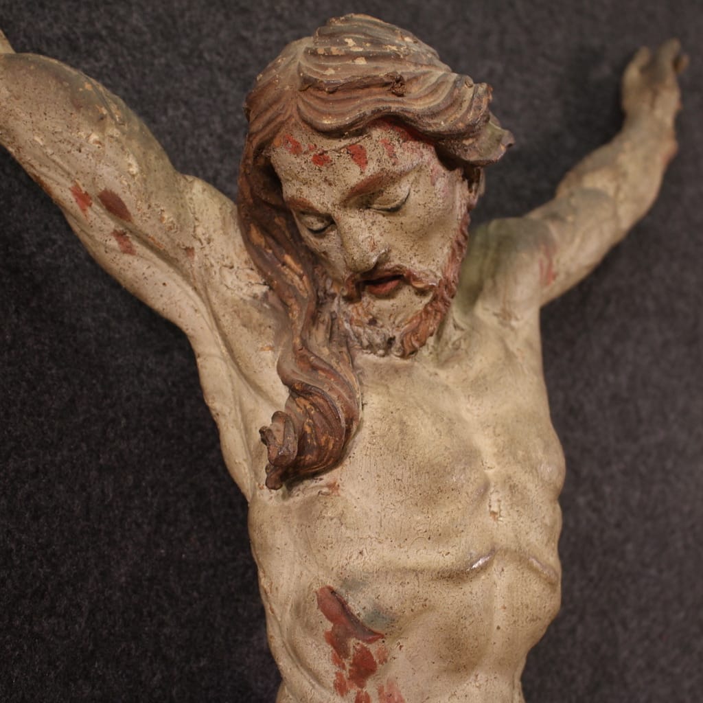 Cristo crocifisso in porcellana di Capodimonte