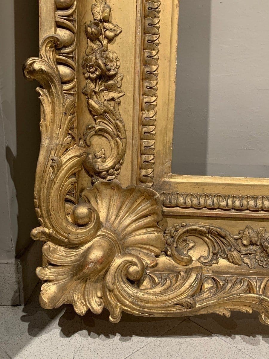 Grande cornice antica dorata francese epoca '800 • Vendita Online  Antiquariato, Modernariato e Design • NowArc