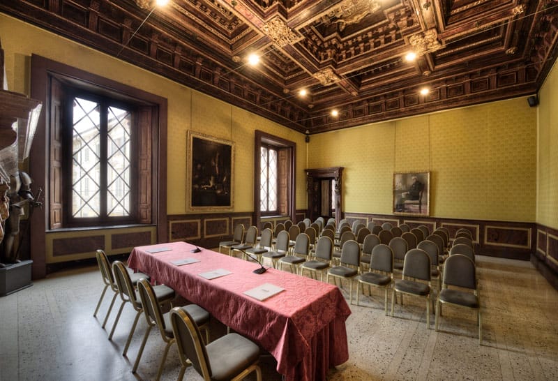 Dettaglio soffitto Palazzo Trecchi Cremona